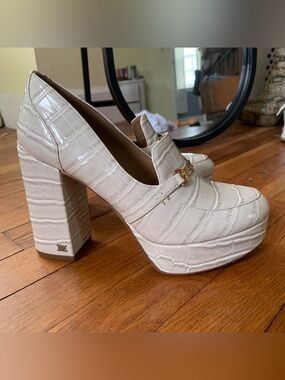 Sam Edelman Aretha Platform White CrocEmbossed Platform Heels with Gold Horsebit